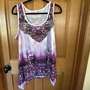 Nextmia Purple Handkerchief Hem T-Shirt Tunic Tank.  Size 18.